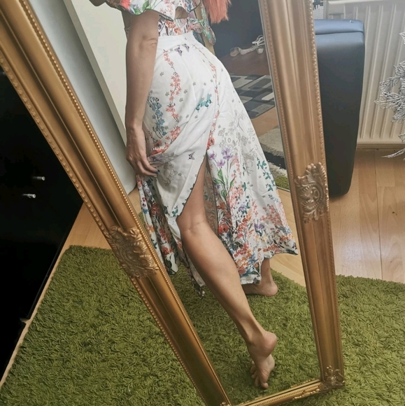 3 peice skirt , blouse and crop top floral - Picture 7 of 12